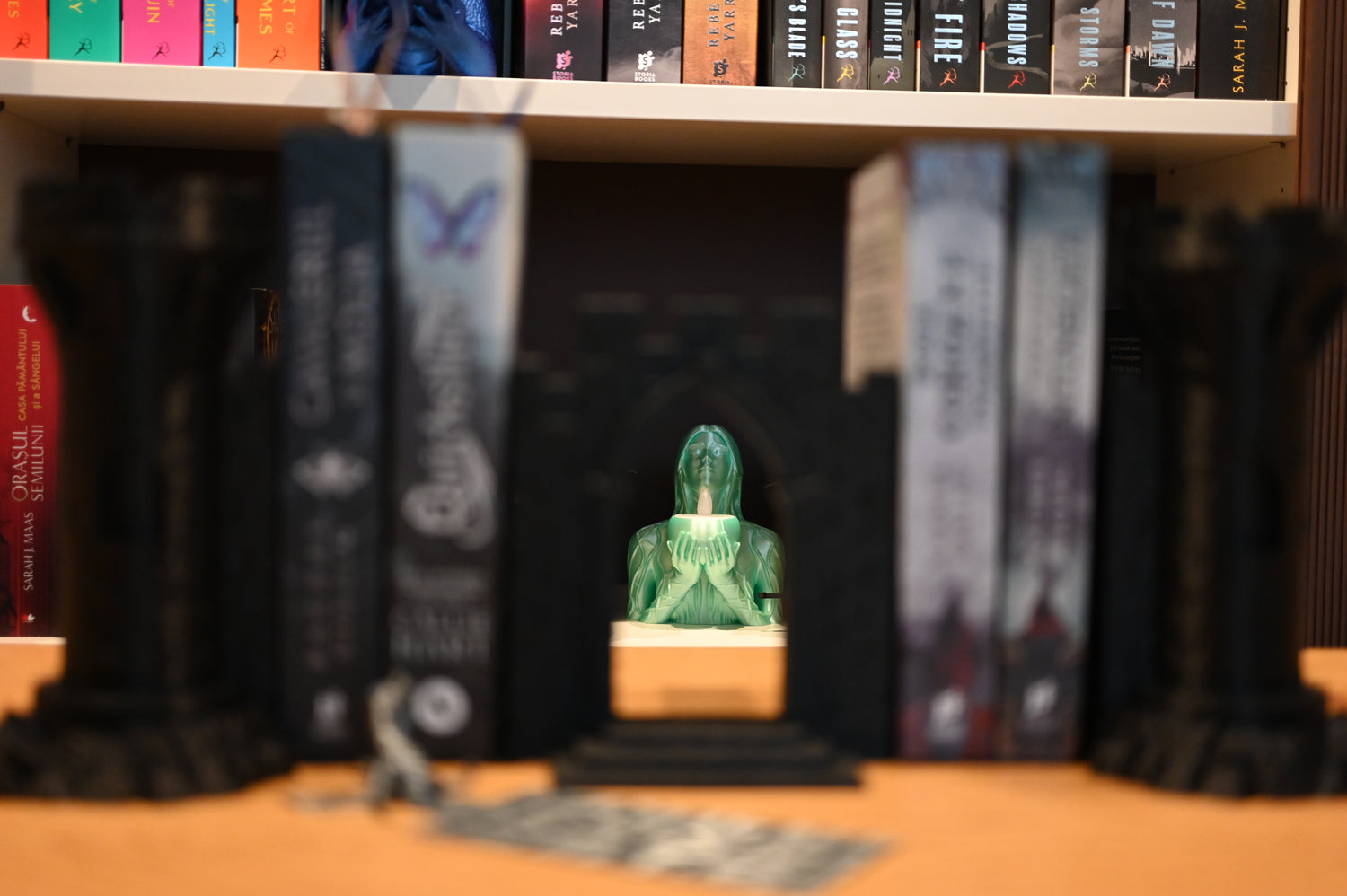 Suport de cărți castel medieval cu turnuri și poartă gotică, detasabila