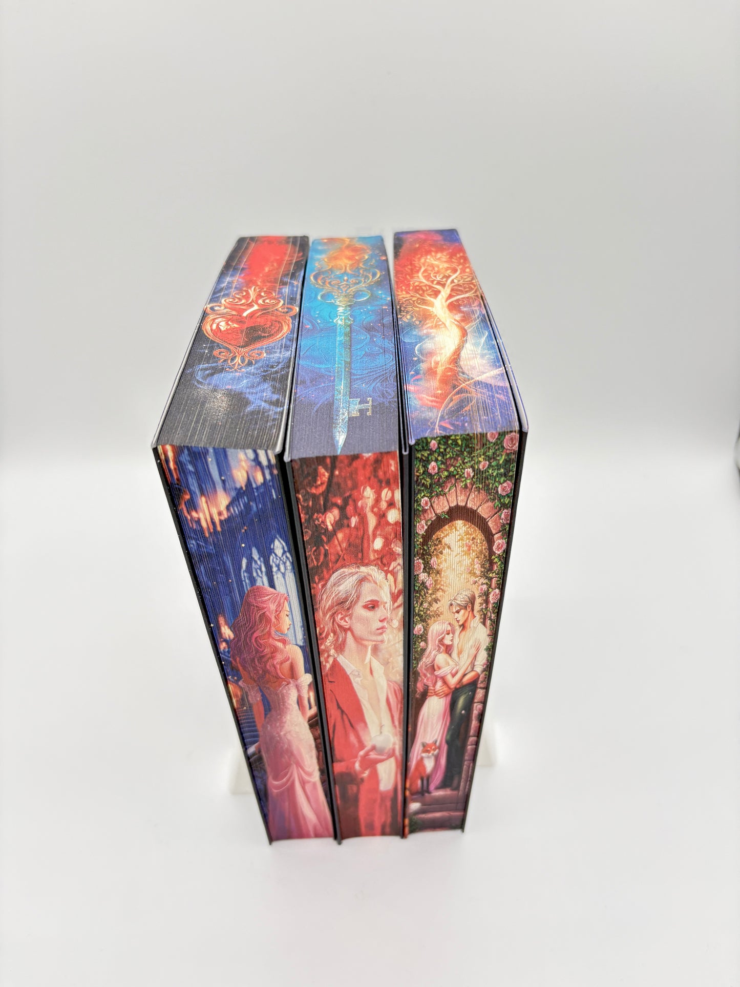 Set "A fost odată o inimă frântă" - 3 volume cu printed edges