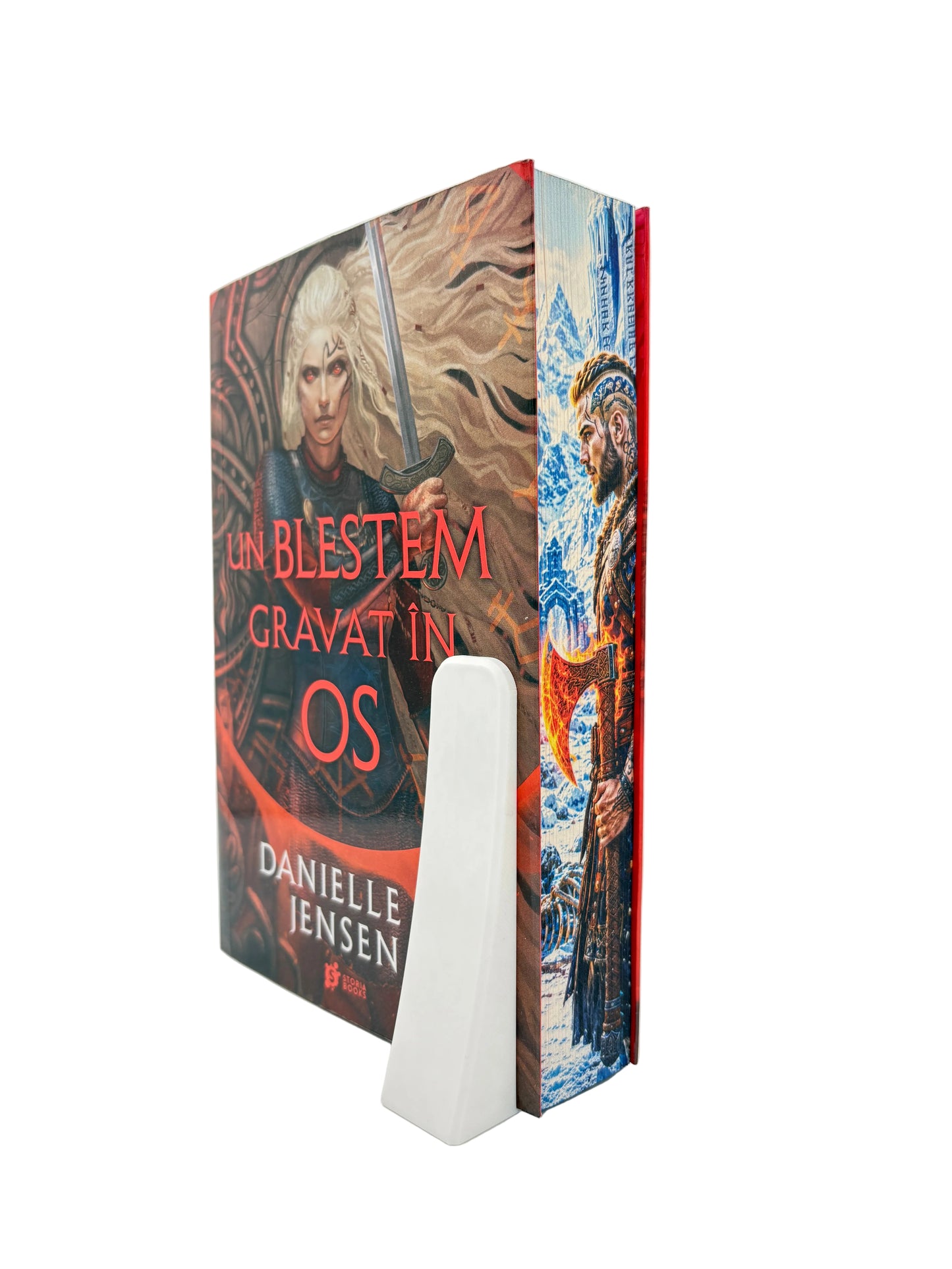 Un blestem gravat în os - printed edges - Danielle L. Jensen