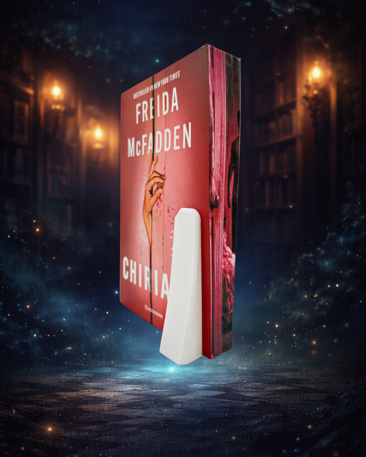 Chiriașa (printed edges) - Freida McFadden