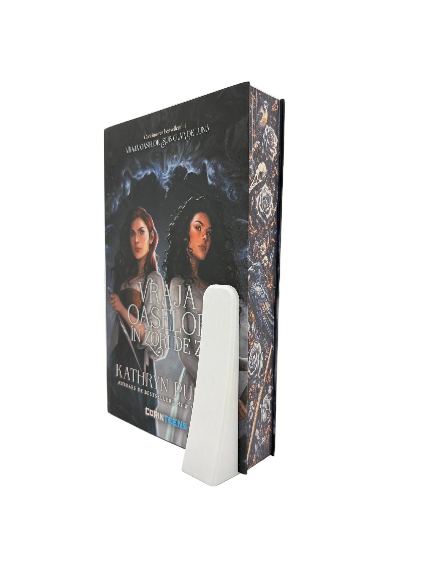Vraja oaselor în zori de zi - printed edges - Kathryn Purdie