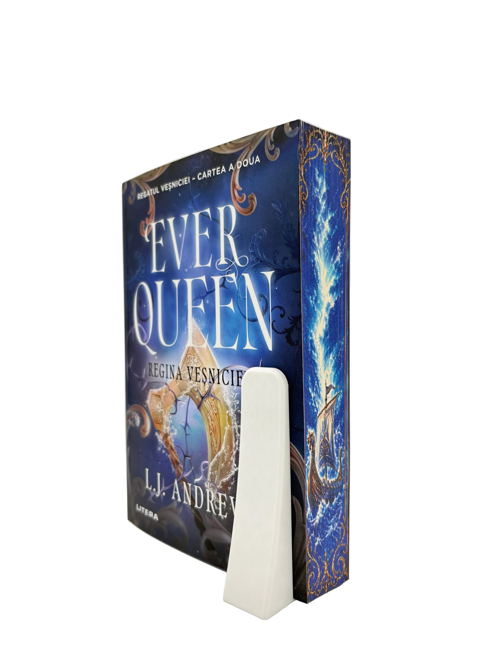 Ever Queen. Regina veșniciei - printed edges