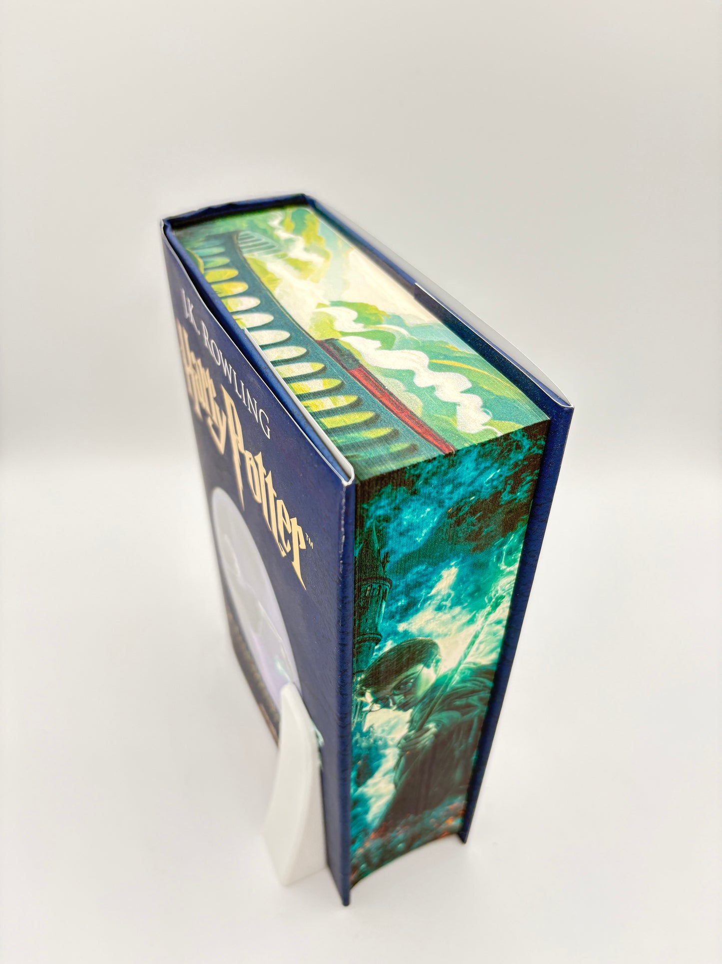 Harry Potter și Talismanele Morții - printed edges - tanarul vrajitor 