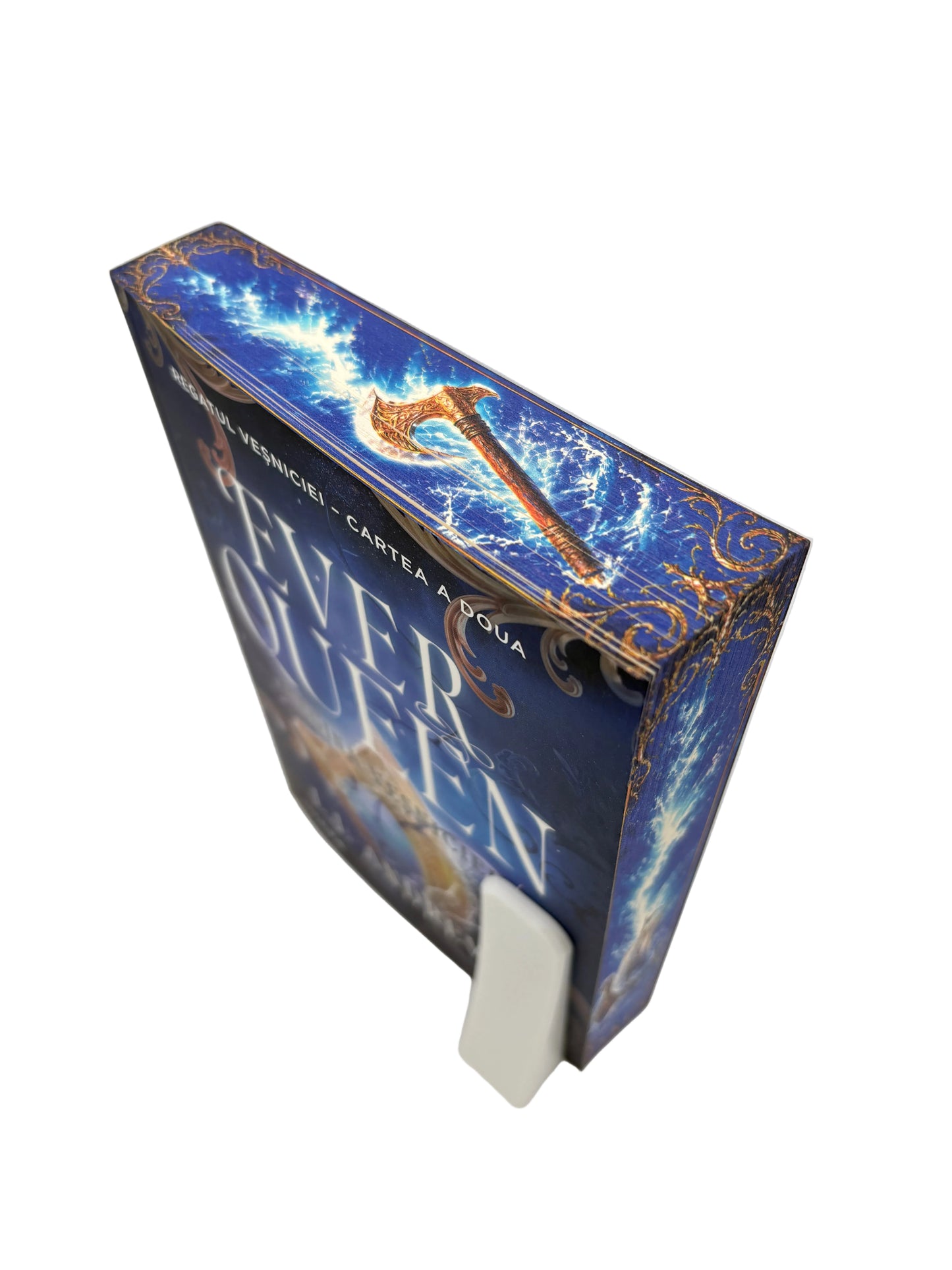 Ever Queen. Regina veșniciei - printed edges