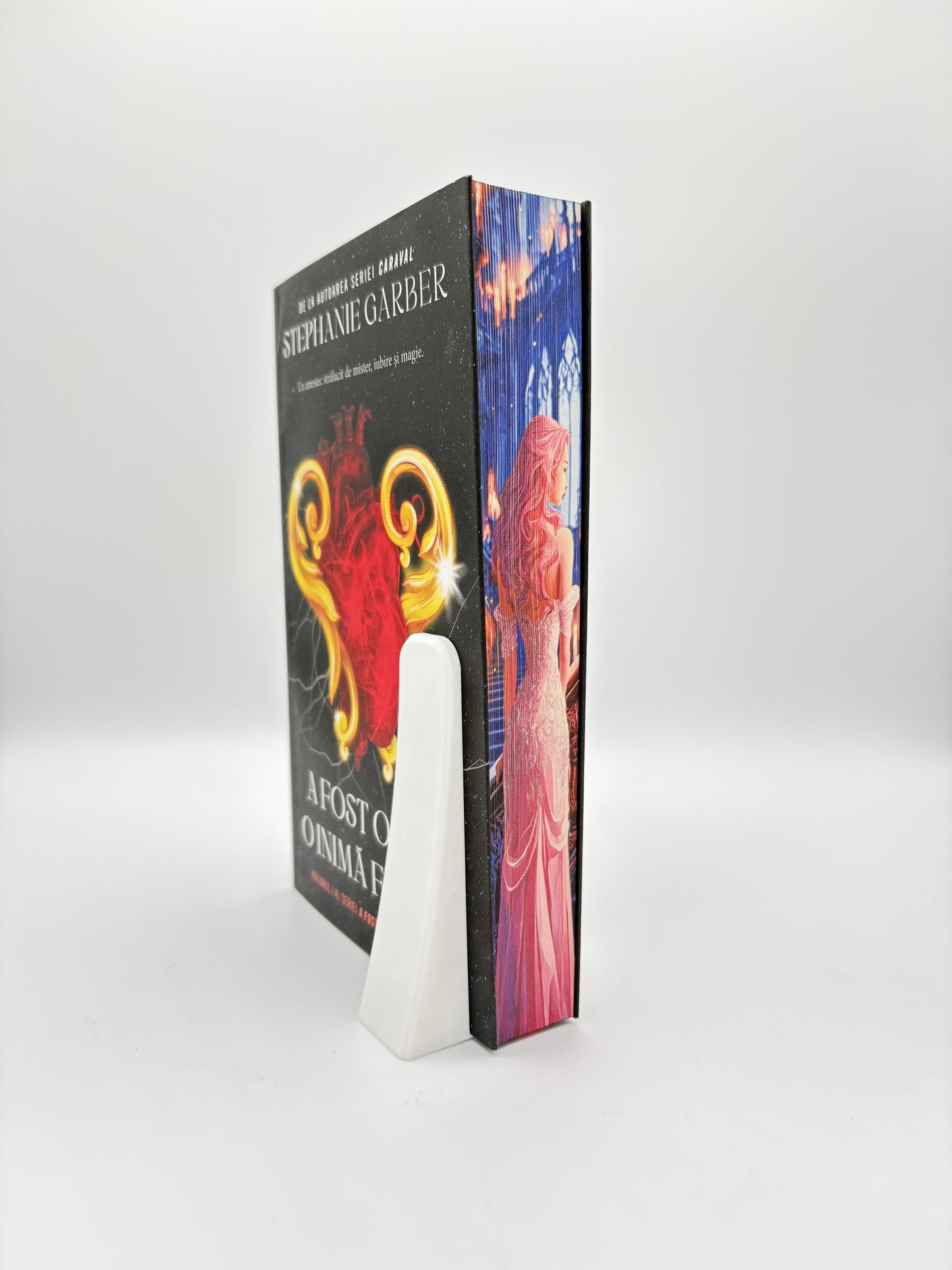 A fost odată o inimă frântă cu printed edges - Stephanie Garber