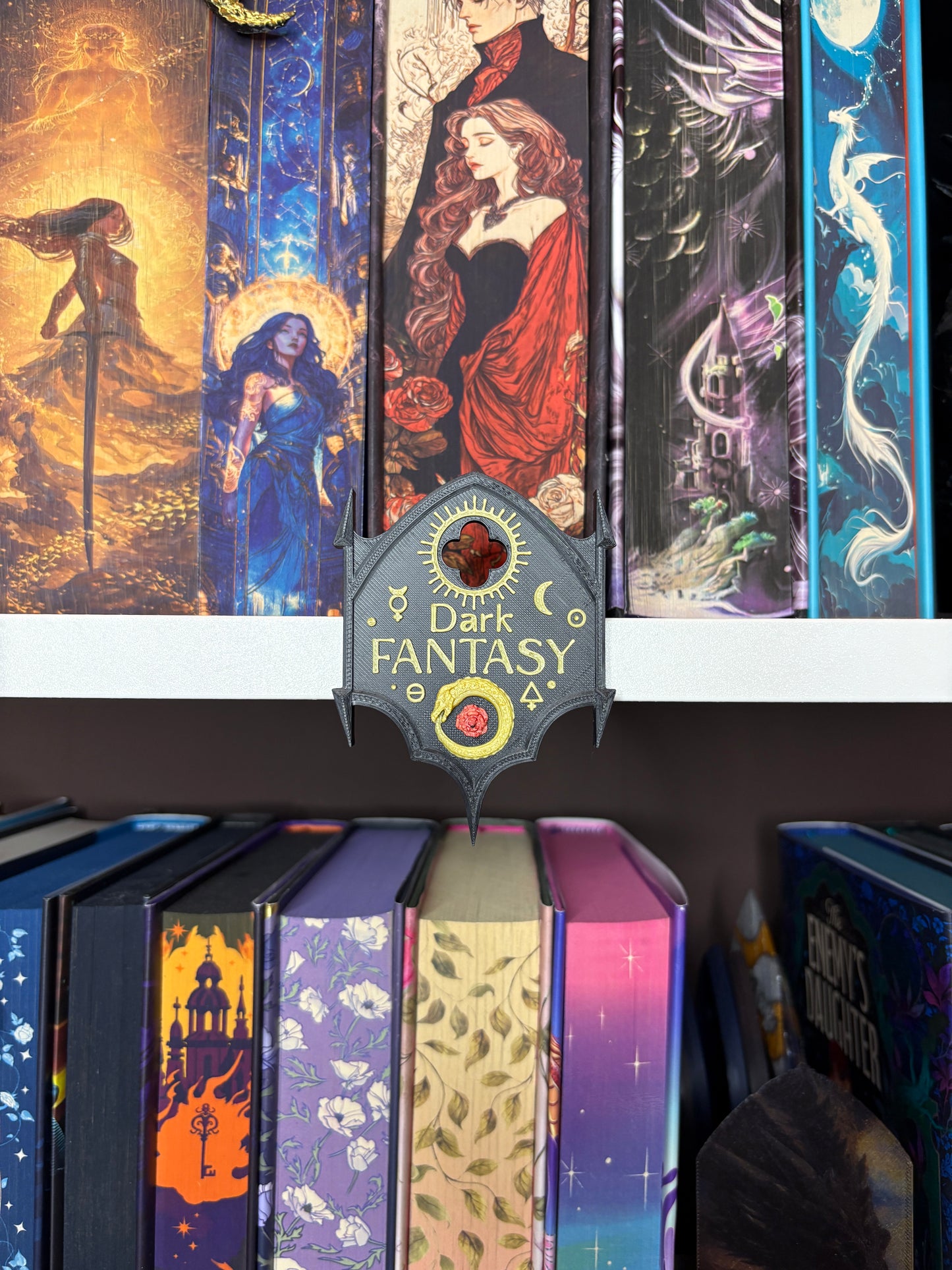 Dark Fantasy - Plăcuță decorativă pentru bibliotecă