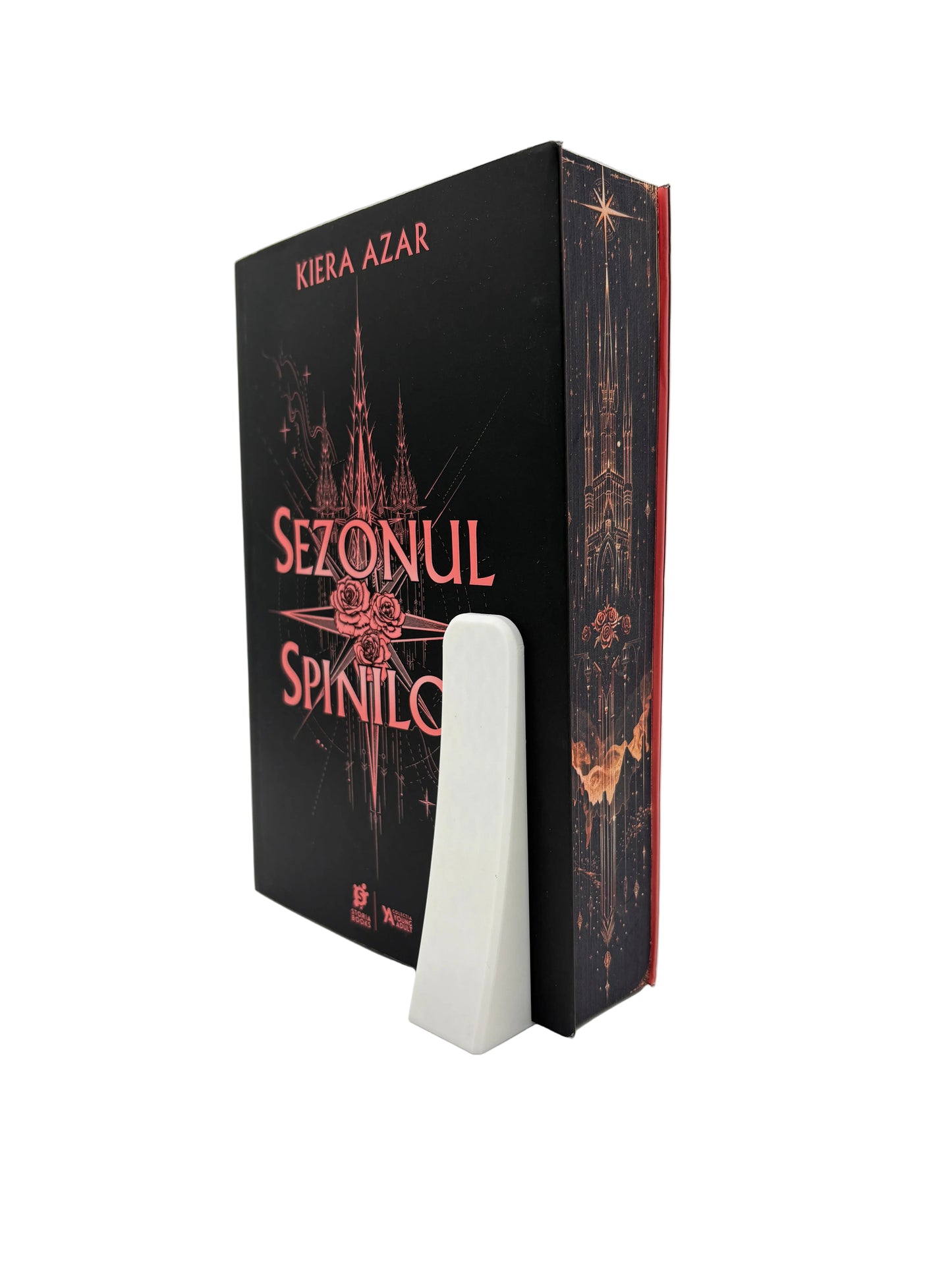 Sezonul spinilor - printed edges, Kiera Azar